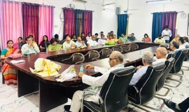 भारत और हिन्दी प्रेम कामिल बुल्के के चिंतन का केंद्रीय भाव रहा : नीला प्रसाद