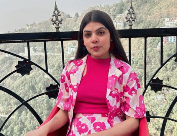 नव विवाहिता की संदिग्ध मौत के बाद कर रहे थे अंतिम संस्कार , जलती हुई चिता से पुलिस ने शव निकालकर पोस्टमार्टम के लिए भेजा