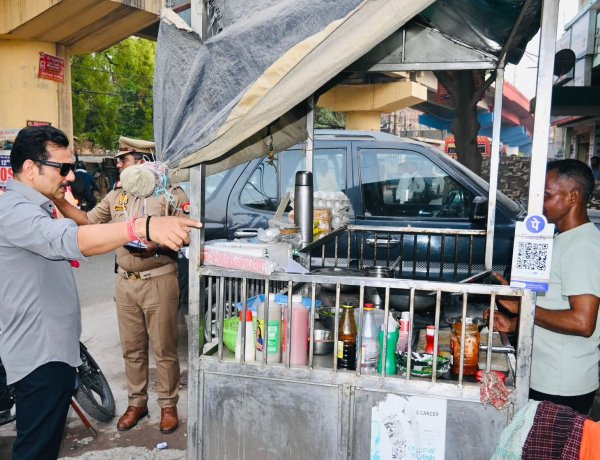 पुलिस कमिश्नर ने वाराणसी-प्रयागराज हाईवे का किया निरीक्षण, अवैध स्टैंड और अतिक्रमण पर सख्ती के निर्देश