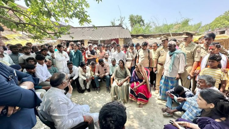जौनपुर हत्या कांड: 24 घंटे बाद रामघाट पर हुआ आजाद का अंतिम संस्कार, भारी विरोध के बाद माना परिवार
