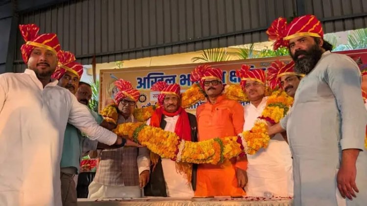 जौनपुर की प्रतिभाएं महानगरों तक रोशन कर रही हैं जिले का नाम : कृपाशंकर सिंह