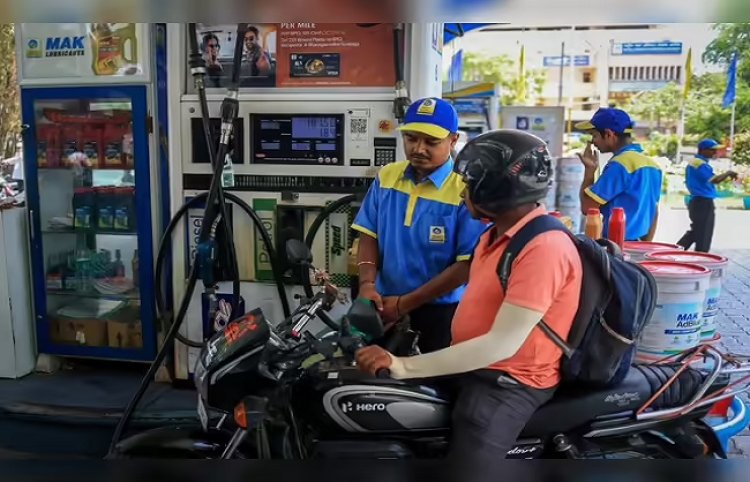दुनिया के दूसरे देशों से भारत में अब भी पेट्रोल-डीजल सस्ता, ज्यादा कीमतों की वजह राज्यों का वैट