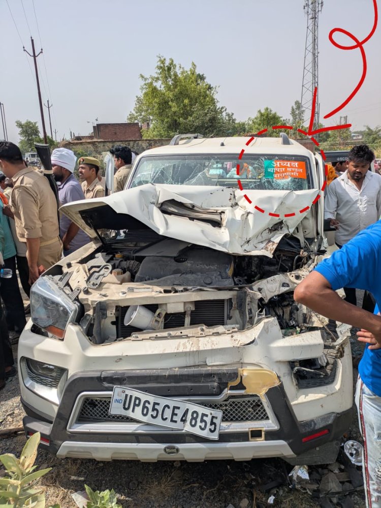वाहन की टक्कर से मजदूर की मौत, साथी गंभीर घायल