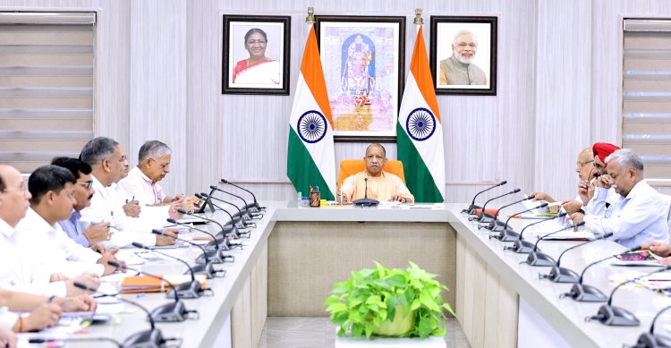 जेवर एयरपोर्ट कनेक्टिविटी के लिए उपलब्ध होंगी इलेक्ट्रिक बसें : मुख्यमंत्री योगी