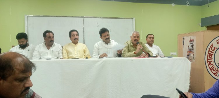 अजय राय पर मुकदमा दर्ज होने से कांग्रेस भाजपा पर हुई हमलावर, प्रयागराज में योगी सरकार पर साधा निशाना