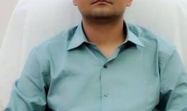 वाराणसी : संपूर्ण समाधान दिवस में भूमि विवाद के मामले अधिक आए, कुछ का मौके पर समाधान