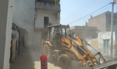 संभल में मस्जिद ध्वस्तीकरण पर भड़के सपा सांसद जियाउर्रहमान बर्क, बोले- लड़ेंगे 'कानूनी लड़ाई