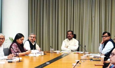 धर्मेंद्र प्रधान ने नीट यूजी पुनर्परीक्षा की तैयारियों का जायजा लिया