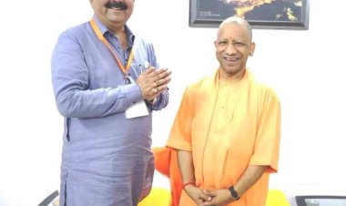 मुख्यमंत्री से मिले विधायक रवि शर्मा, झांसी के विकास से जुड़े 09 प्रमुख प्रस्ताव सौंपे