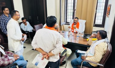 प्रधानमंत्री मोदी के संसदीय जनसम्पर्क कार्यालय के अलावा अब क्षेत्रीय कार्यालय में भी होगी जनसुनवाई