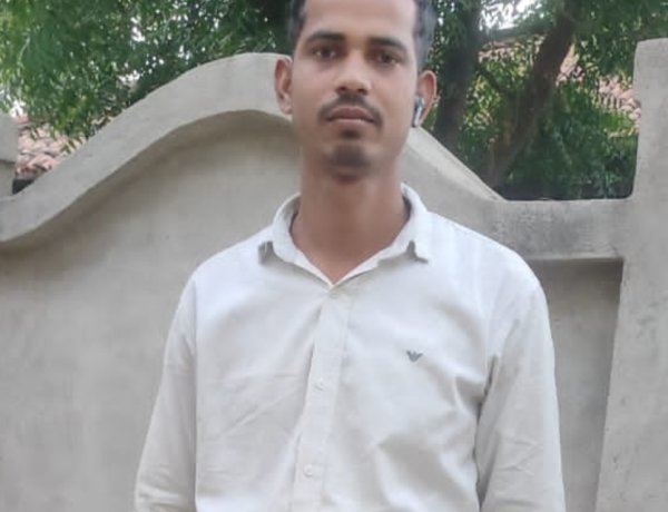 चलती ट्रेन में चढ़ने पर युवक की मौत, पत्नी को परीक्षा दिलाने जा रहा था प्रयागराज