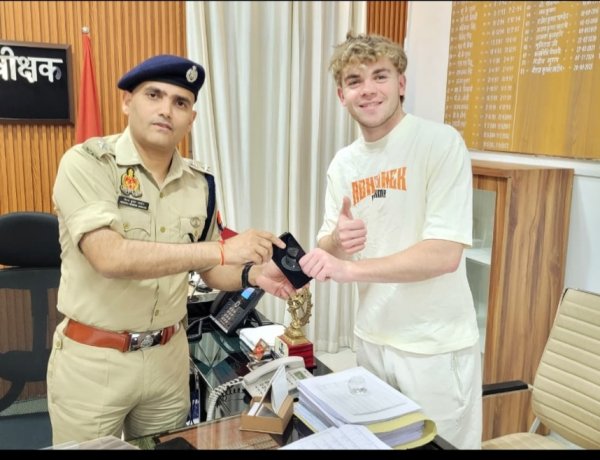 ऑस्ट्रेलियाई इन्फ्लुएंसर हुआ 'सीएम योगी की पुलिस' का मुरीद