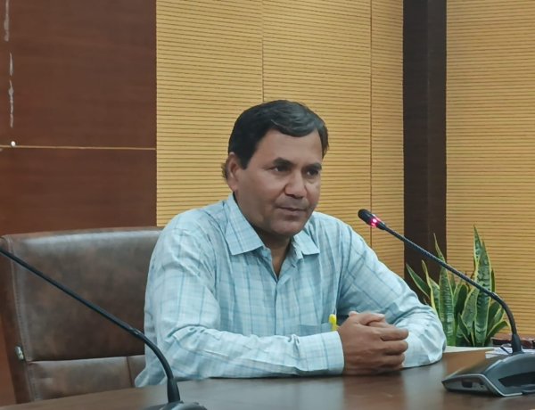 सरकार की योजनाओं और विकास कार्यों को जानने का सशक्त माध्यम है प्रदर्शनी : सांसद प्रवीण पटेल