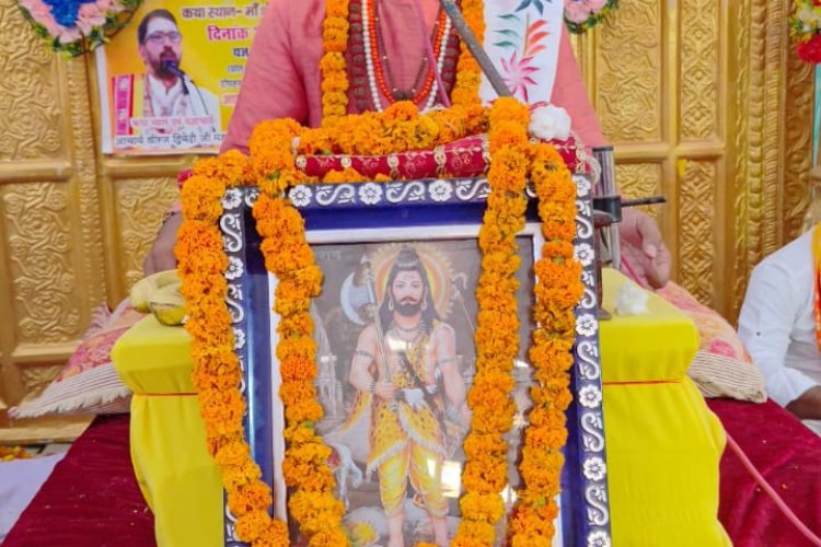 हनुमान-राम मिलन प्रसंग सुन भाव-विभोर हुए श्रद्धालु, जयकारों से गूंजा कथा पंडाल