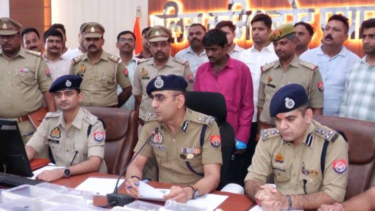 प्रयागराज हत्याकांड का खौफनाक सच: डेढ़ करोड़ के गहनों के लालच में सगे बेटे ने उजाड़ा परिवार, फिर दोस्त ने ही उतारा उसे मौत के घाट!