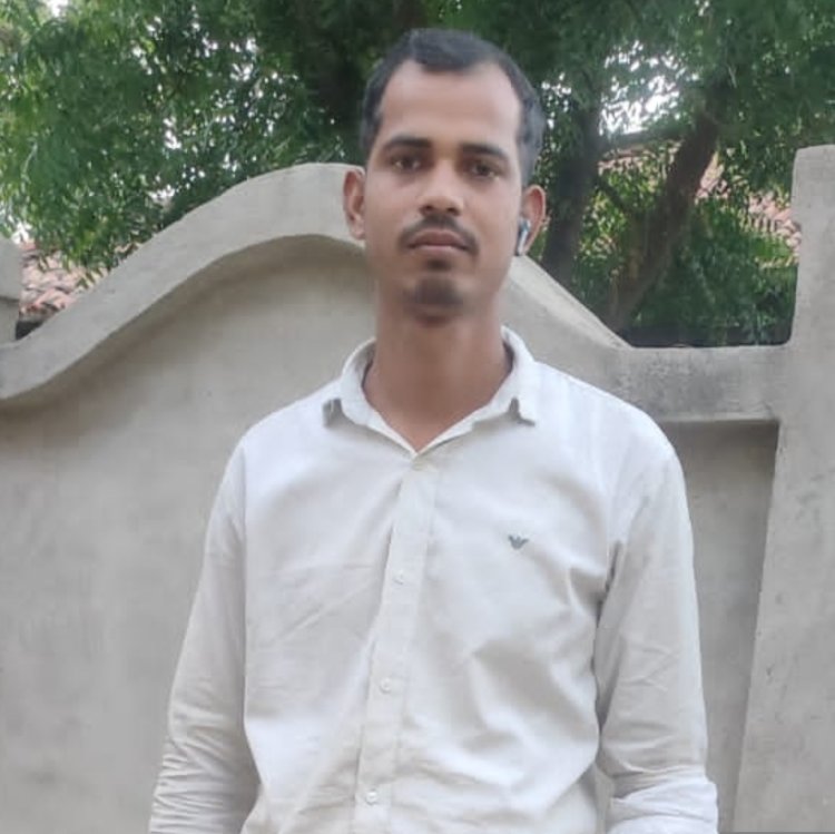 चलती ट्रेन में चढ़ने पर युवक की मौत, पत्नी को परीक्षा दिलाने जा रहा था प्रयागराज
