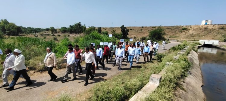 महोबा में बेहतर नहर संचालन के लिए निकाली गयी प्रगति पथ यात्रा, किसानों को किया जागरूक