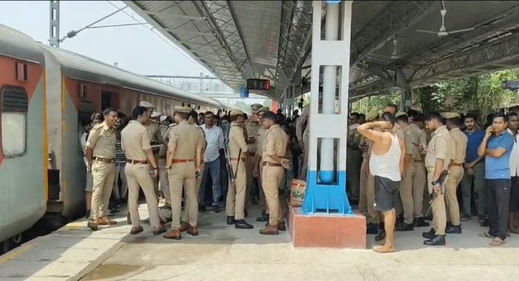 सफर के दौरान जगह न मिलने पर यात्री ने ट्रेन में बम होने अफवाह फैलाई, आरोपित पकड़ा गया