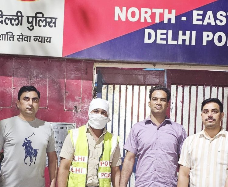 दिल्ली पुलिस की वर्दी पहनकर घूम रहा था सिविल डिफेंस वॉलंटियर, गिरफ्तार