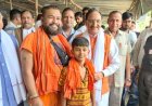 कांवड़ सेवा शिविर में पहुंचे निशंक, शिवभक्तों को परोसा भोजन