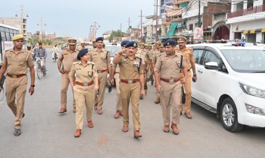 सावन से पहले एक्शन मोड में वाराणसी पुलिस, पुलिस कमिश्नर मोहित अग्रवाल ने कांवड़ मार्गों का किया निरीक्षण