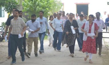 यूपी टीईटी 2026: दूसरे दिन 7.51 लाख अभ्यर्थियों ने दी परीक्षा, 11 फर्जी परीक्षार्थी और मोबाइल के साथ एक अभ्यर्थी पकड़ा गया