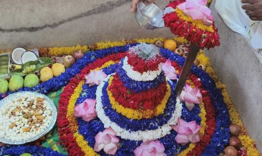 त्रिपुराभैरवी मंदिर में त्रिपुरांतकर महादेव का लयबद्ध समर्पण के साथ रुद्राभिषेक