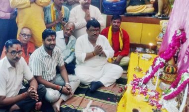 विधि-विधान पूर्वक हुआ भगवान जगन्नाथ के मुकुट एवं नील चक्र का पूजन