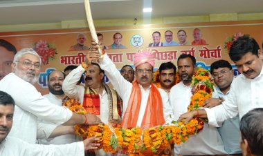 राहुल गांधी का हिंदुत्व केवल चुनावी अवसरों तक सीमित : प्रकाश पाल