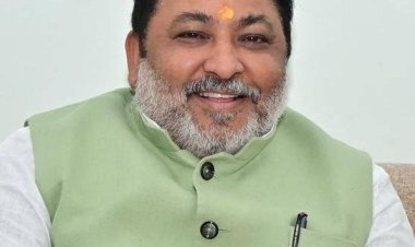 मुख्यमंत्री ग्राम परिवहन योजना से 56 जिलों में 215 बसों का संचालन शुरू : दयाशंकर सिंह