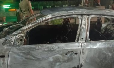 कानपुर देहात में डिवाइडर से टकराई कार में लगी आग, दो लोगों की मौत; पहचान में जुटी पुलिस