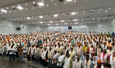 अयोध्या : बूथ अध्यक्ष सम्मेलन में कार्यकर्ताओं को मिला संवाद, सम्पर्क और समन्वय का मंत्र