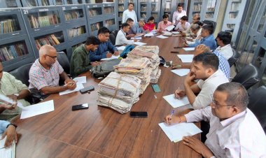 प्रयागराज मंडल में रेल हिंदी प्रश्नोत्तरी प्रतियोगिता आयोजित, कर्मचारियों ने दिखाई प्रतिभा