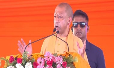 सपा-कांग्रेस की देन हैं नकल माफिया, इनकी जगह जेल या जहन्नुम : योगी आदित्यनाथ
