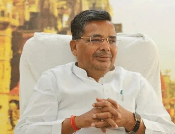 महापुरुषों की प्रतिमाएं राष्ट्र की चेतना, सांस्कृतिक अस्मिता और भावी पीढ़ी के लिए प्रेरणा का अमर स्रोत हैं-जयवीर सिंह