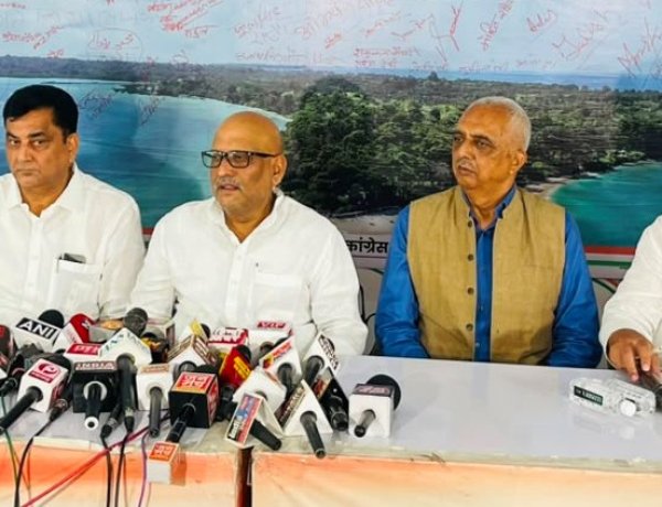 जनता के मुख्य मुद्दों से ध्यान हटाने के लिए जौहर विश्वविद्यालय तोड़ने का आदेश : अजय राय
