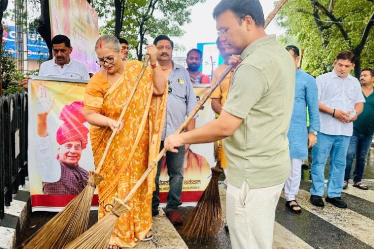 रक्षामंत्री राजनाथ सिंह का धूमधाम से मनाया गया जन्मदिन, महापौर ने चलाया स्वच्छता अभियान