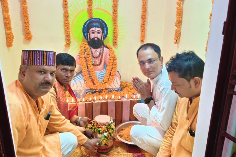 मीरजापुर: कलश यात्रा और दीपदान से गूंजा गुरु रविदास जयंती वर्ष का उत्सव