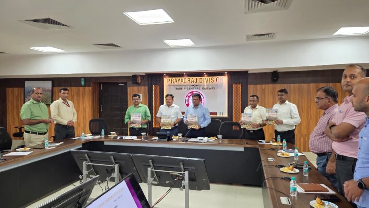 राजभाषा हिंदी के शत-प्रतिशत प्रयोग के लिए सभी कार्यालय पूरी प्रतिबद्धता से करें कार्य : रजनीश अग्रवाल