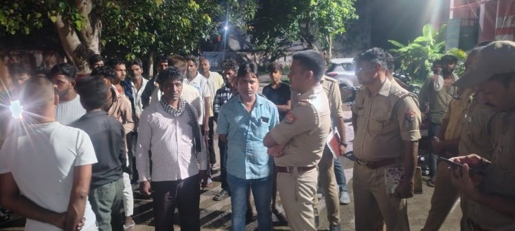 घर के कमरे में युवक ने फांसी लगाकर दी जान, पुलिस जांच में जुटी