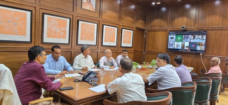 राजस्व वादों के समयबद्ध निस्तारण में लापरवाही बर्दाश्त नहीं- मण्डलायुक्त