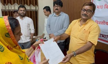 विधायक डॉ. नीलकंठ तिवारी ने 76 दिवसीय वार्ड प्रवास में जनसमस्याओं का कराया समाधान