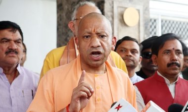 योगी आदित्यनाथ का सपा पर हमला: अयोध्या और विधानसभा हंगामे पर बड़ा बयान
