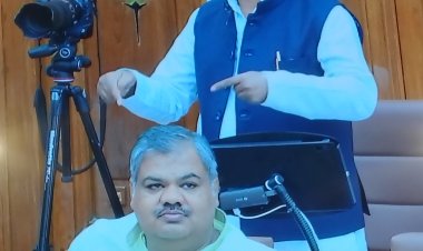 शिक्षामित्रों को आत्महत्या करने पर विवश कर रही सरकार : डा. मानसिंह यादव