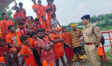 सावन के दूसरे सोमवार की पूर्व संध्या पर काशी विश्वनाथ धाम में उमड़ा आस्था का सैलाब