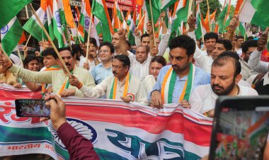 दिल्ली भाजपा ने चार जिलों में निकाली तिरंगा यात्रा, दिया राष्ट्रभक्ति और एकता का संदेश