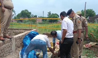 अमेठी पहुंची पुरातत्व विभाग की टीम, 29 तांबे के गोलों को बताया 80 साल पुराना तोप का गोला