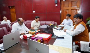 कौशल, उद्योग और रोजगार की त्रिवेणी से वन ट्रिलियन डॉलर अर्थव्यवस्था की ओर बढ़ रहा उत्तर प्रदेश : कपिल देव अग्रवाल