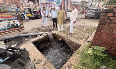 प्रयागराज : जल निकासी में बाधक अतिक्रमण काे ध्वस्त कर हटाएं : महापौर