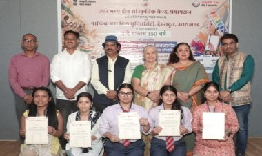 ‘वंदे मातरम्-150 वर्ष’ के रंगों में सजी लोक एवं जनजातीय कला, पांच कलाकार पुरस्कृत
